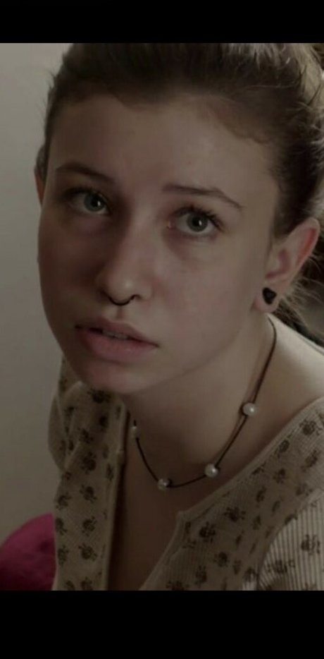 Katelyn Nacon photo 61