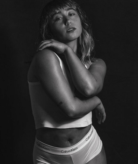 Katelyn Ohashi photo 24