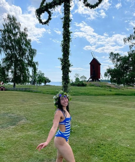 Katelyn Ohashi photo 45