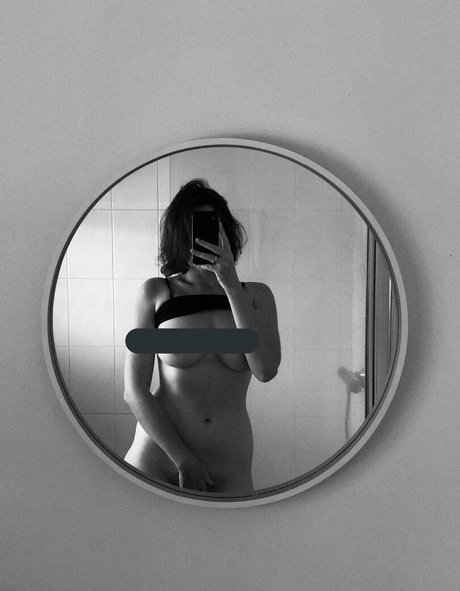 Katevmodel photo 3