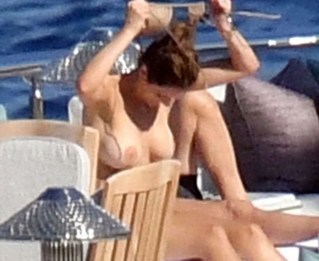 Katharine McPhee photo 3