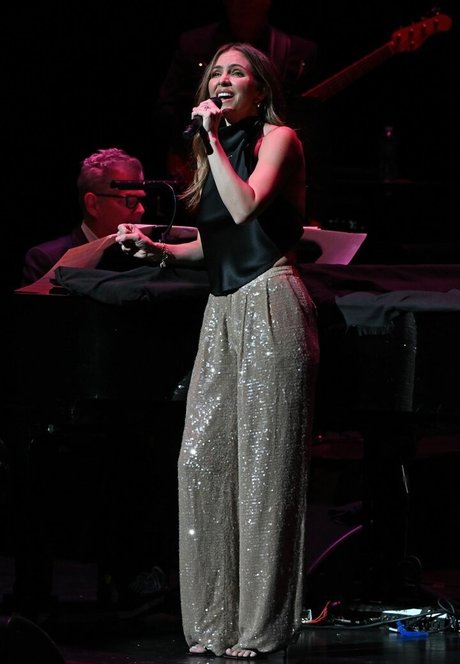 Katharine McPhee photo 102