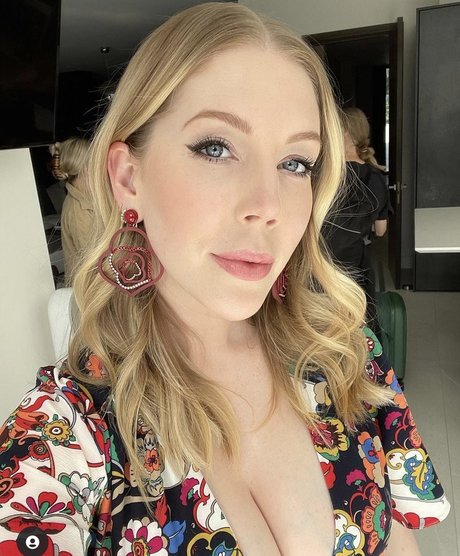 Katherine Ryan photo 89