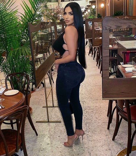 Kathleen Molina photo 8
