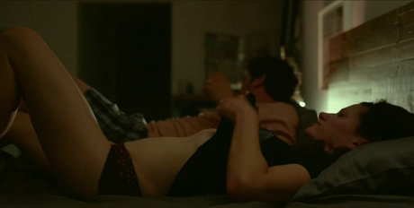 Kathryn Hahn photo 18