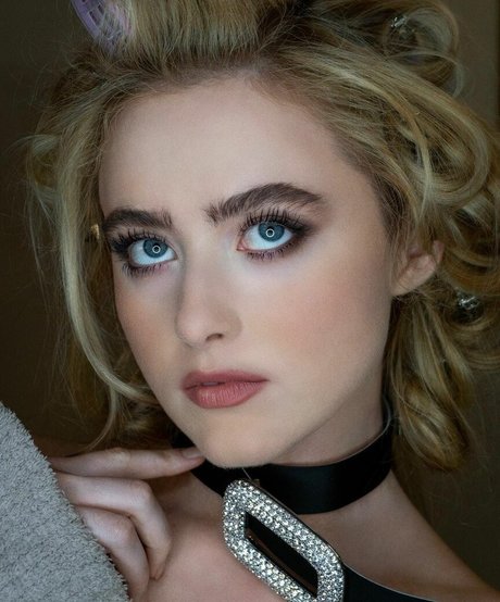 Kathryn Newton photo 53