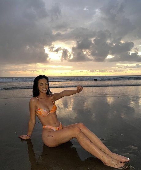 Kathryynn photo 7