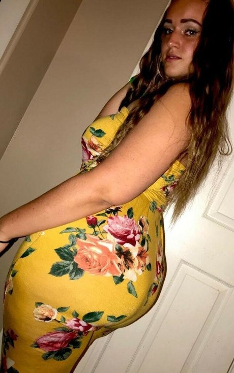 Katie Cooper photo 27