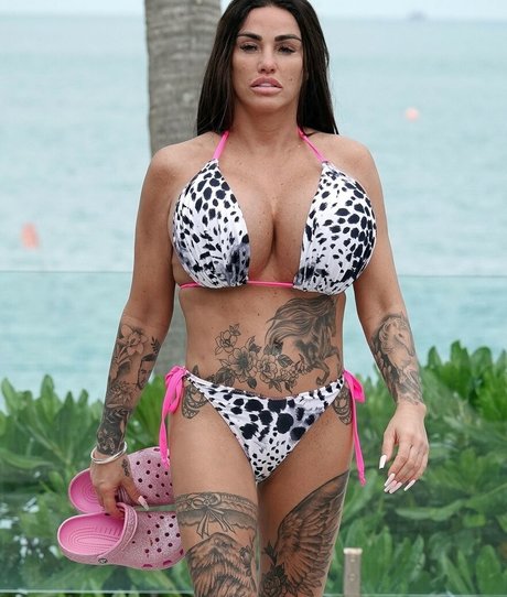 Katie Price photo 71