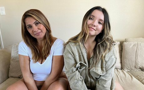 Katieandrose photo 17