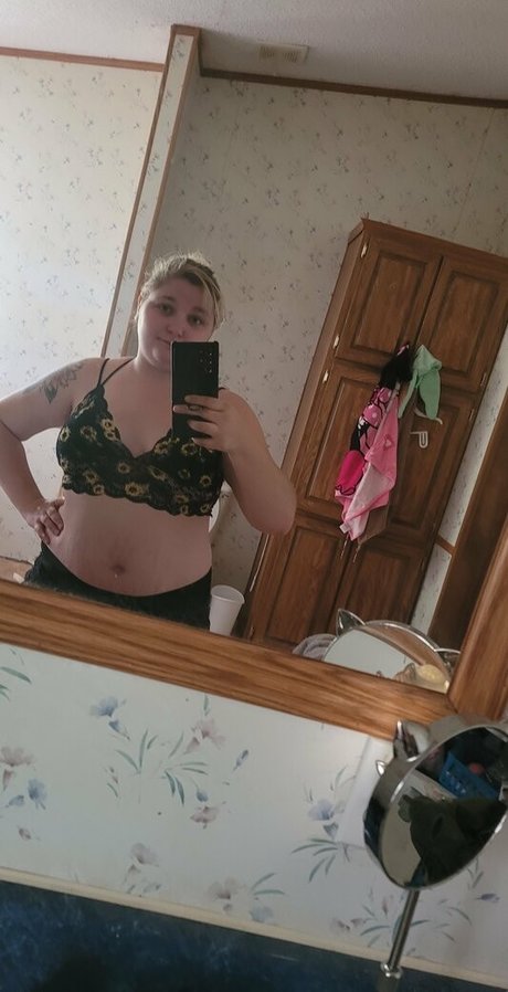 Profile photo of Katiebugkitty122