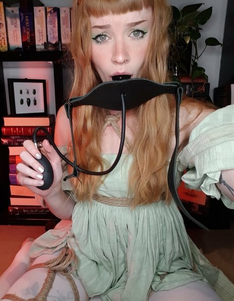 Katietieskitty photo 31