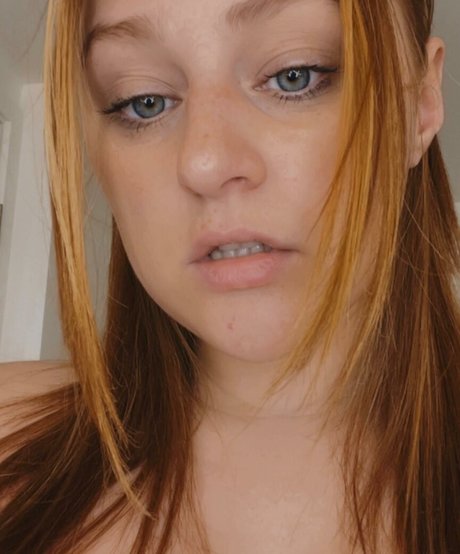 Katrina Marie photo 480