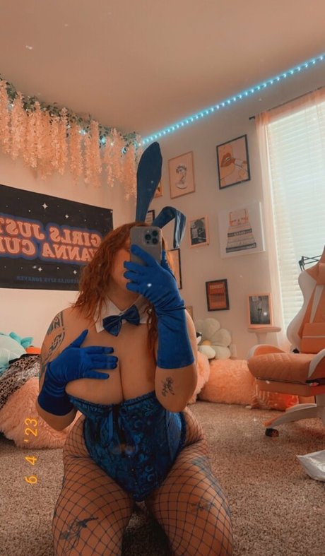 Katrina Marie photo 559