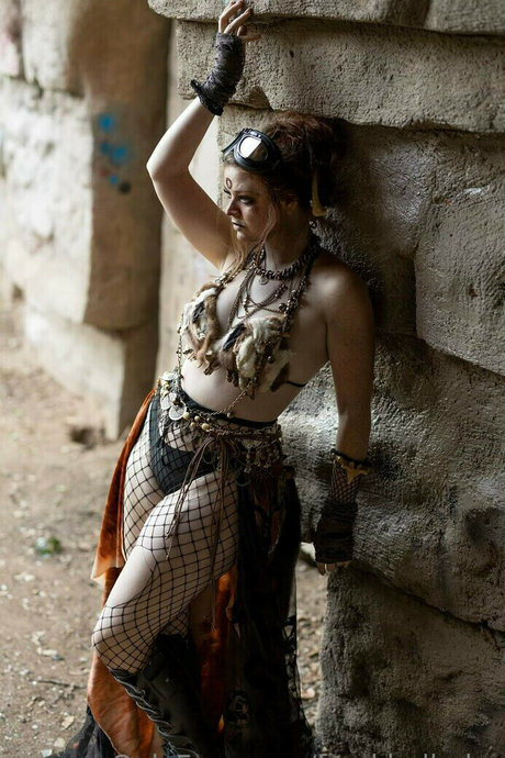 Katy Ford photo 6