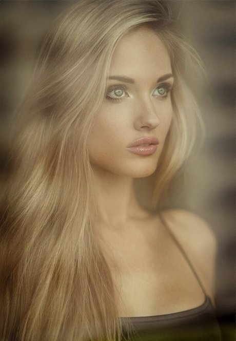 Katy Hollick photo 111