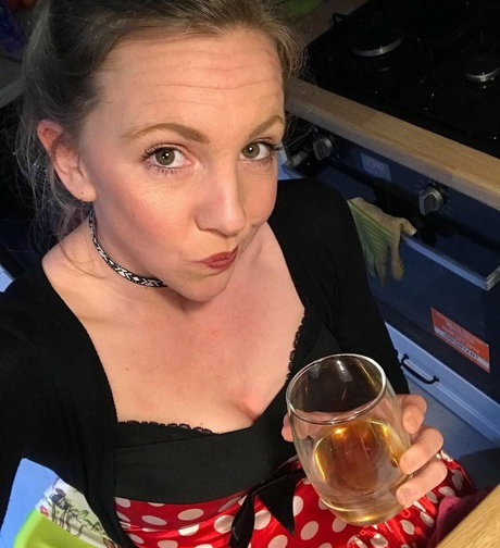 Katy Yardley photo 41