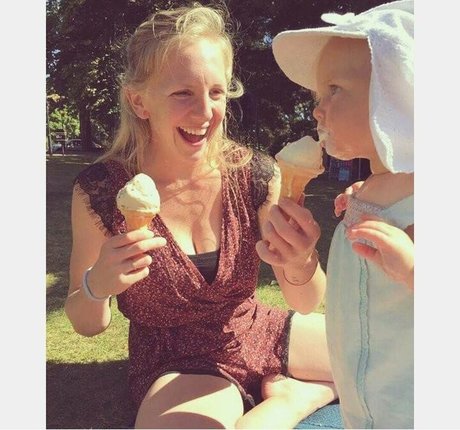 Katy Yardley photo 123