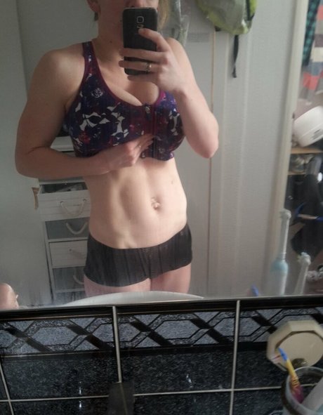 Katy Yardley photo 125