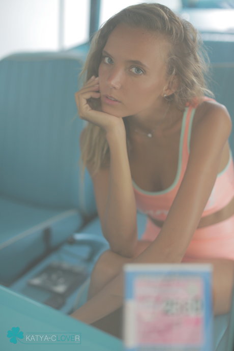Katya Clover photo 369