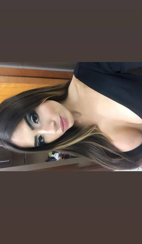 Kauane Siqueira photo 28