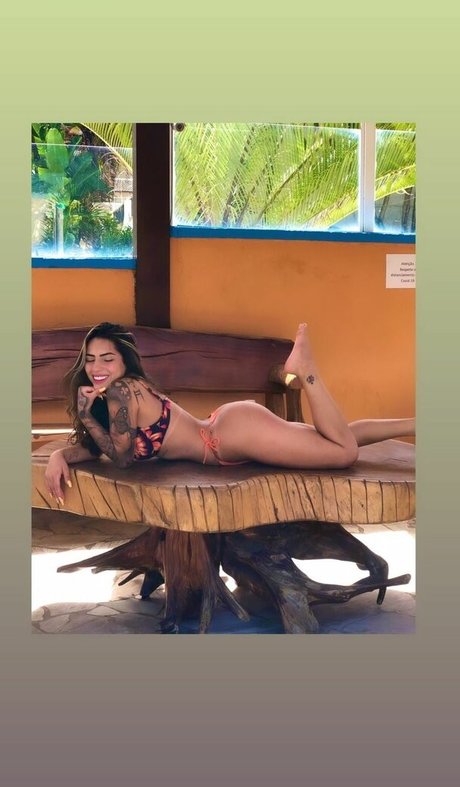 Kauane Siqueira photo 38