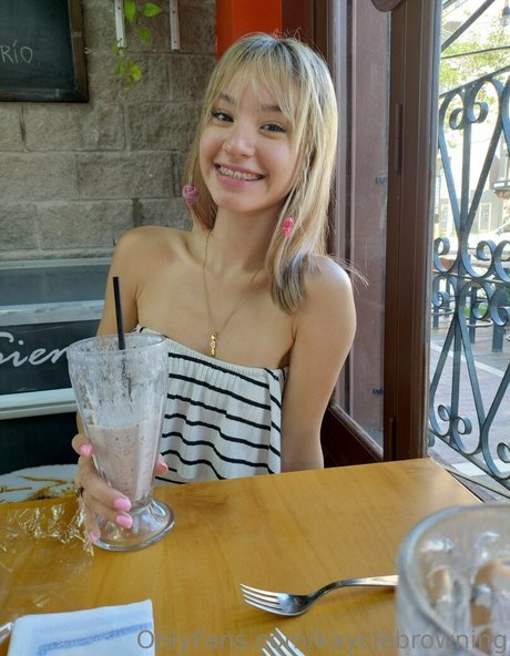 Kayciebrowning photo 11