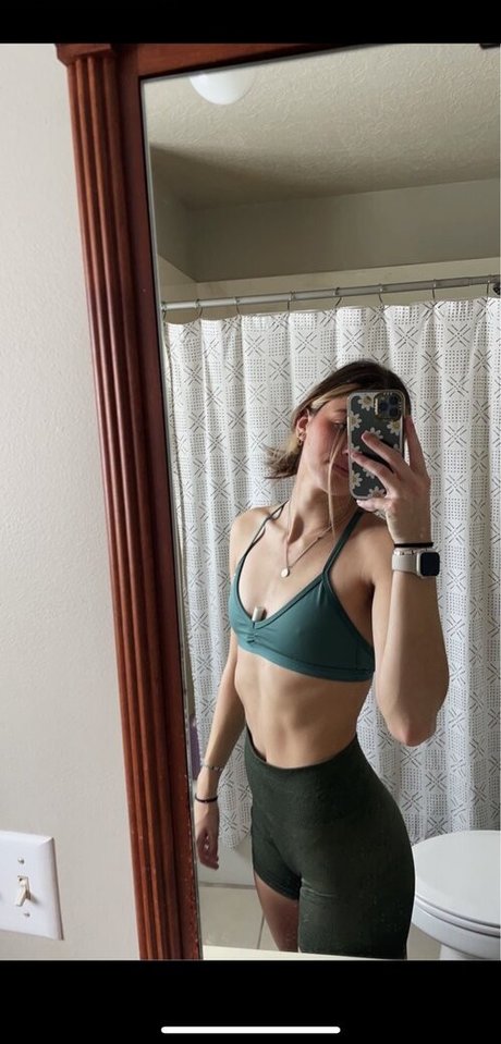 Kayharm1 photo 3