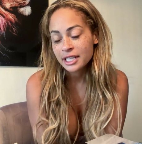 Kayla Braxton photo 10