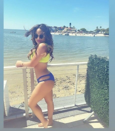 Kayla Braxton photo 144