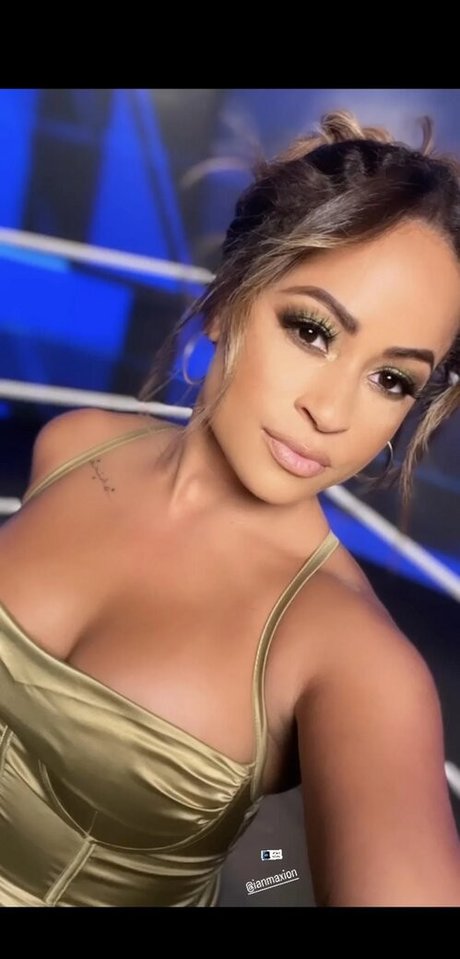 Kayla Braxton photo 168
