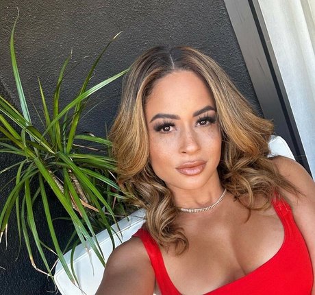 Kayla Braxton photo 228