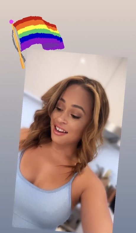 Kayla Braxton photo 244