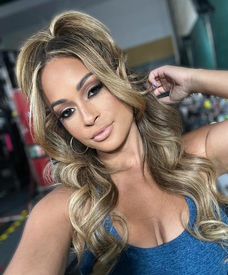 Kayla Braxton photo 263