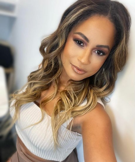 Kayla Braxton photo 339