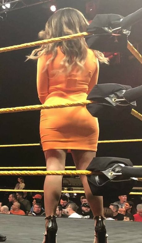 Kayla Braxton photo 340