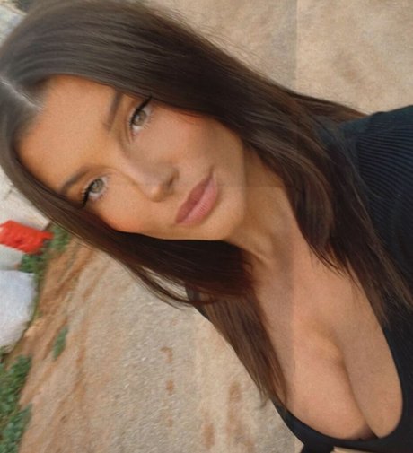 Kayla Butler photo 13