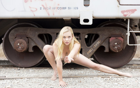 Kayla Coyote photo 87