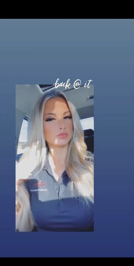 Kayla Lynne Hilton photo 57
