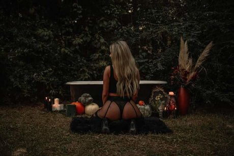 Kayla Lynne Hilton photo 118