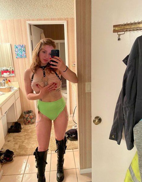 Kayli Ann Phillips photo 97