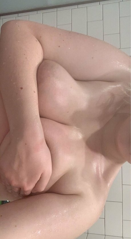 Kaylyn_stagram photo 1