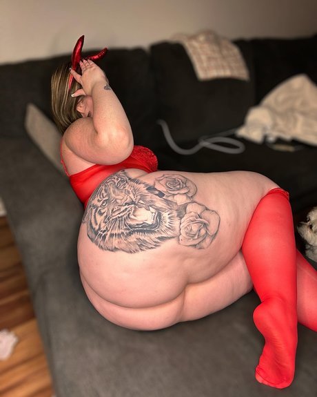 Profile photo of Kayycurvy