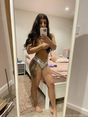 kb.thecrazyone photo 3