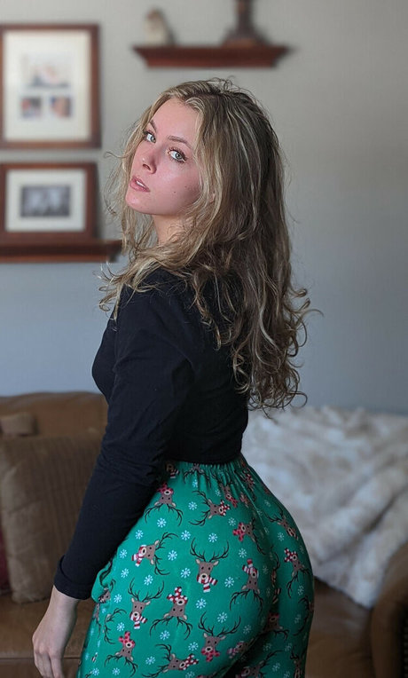 Keishly Savage photo 17