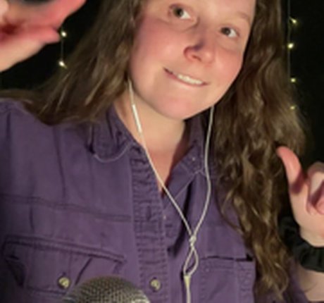 Kelly Belly ASMR photo 3