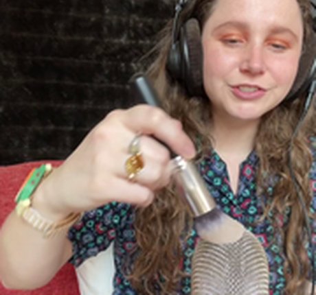 Kelly Belly ASMR photo 5