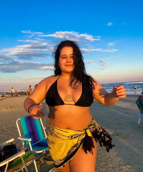 Kelly Belly ASMR photo 33