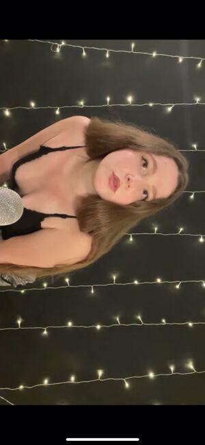 Kelly Belly ASMR photo 12