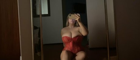 Kelly Bodenstein photo 36